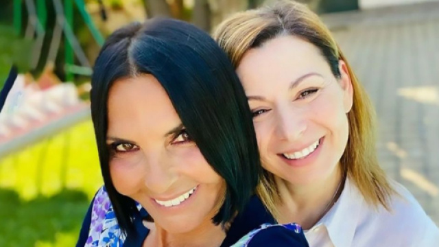 Un posto al sole, Marina Giordano (Nina Soldano) e Silvana (Anna D'Agostino)