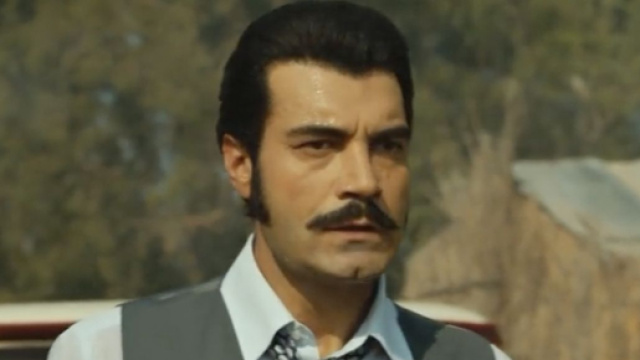 Terra amara, episodio 4 agosto:Demir cerca Adnan alle baracche, Gulten minacciata