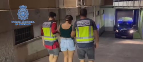 La mujer presuntamente le quit&oacute; la vida al responsable de la ferreter&iacute;a en la que trabajaba en Rep&uacute;blica Dominicana (Twitter, @policia)