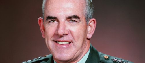 General James J. Lindsay in 1986 (Image source: Russell Roederer/Wikimedia Commons)