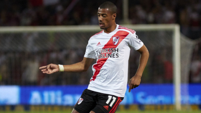 Inter, per il futuro a centrocampo si penserebbe a Nico De La Cruz.