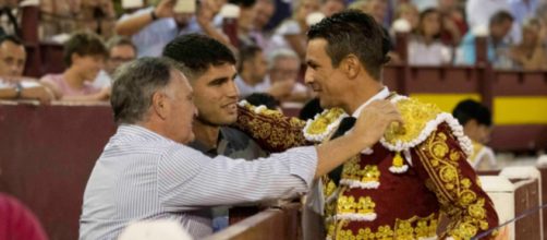 Jos&eacute; Mar&iacute;a Manzanares le dedic&oacute; su segunda faena a Carlos Alcaraz (Twitter, @ftorodelidia)