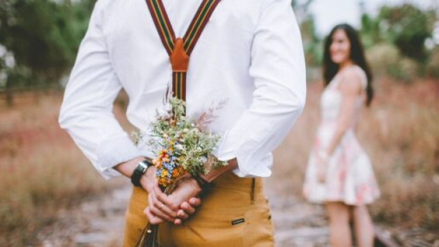 Oroscopo settimanale al 1&deg; ottobre, vita di coppia e single: giornate romantiche per Toro.