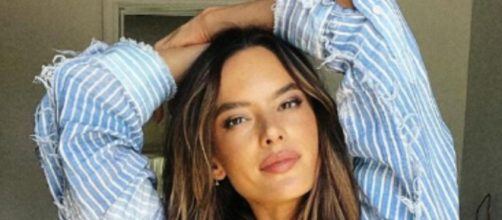 Alessandra Ambrosio (Reprodu&ccedil;&atilde;o/Instagram/@alessandraambrosio)