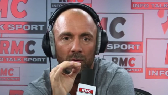 Christophge Dugarry &eacute;nerv&eacute; (capture Twitter @Rothensenflamme)