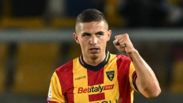 Mercato Inter: per l'attacco del futuro si pensa a Krstovic del Lecce