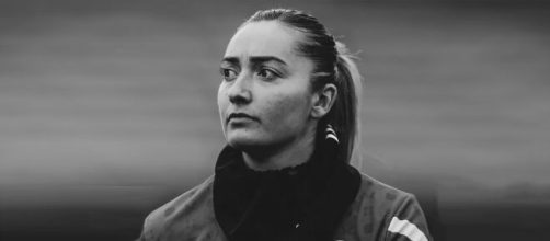 Maddy Cusack, la vicecapitana del Shefiel United (X @SheffieldUnited)