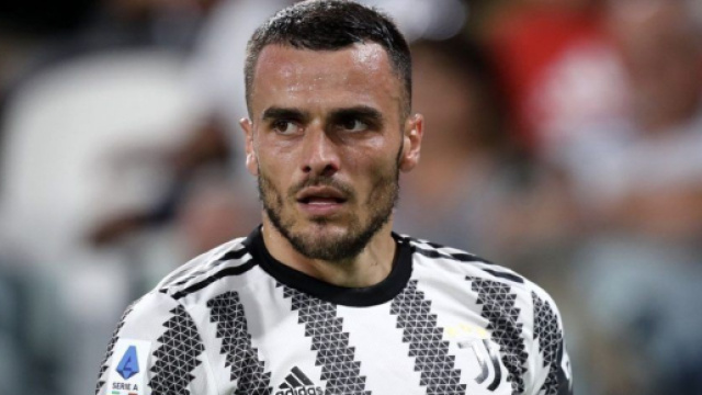 Juventus, Allegri ha provato Iling-Junior mezzala e Kostic terzino.