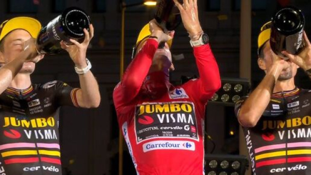 Merijn Zeeman, Ds Jumbo Visma: 'Se Roglic cambia squadra deve competere con Vingegaard'.