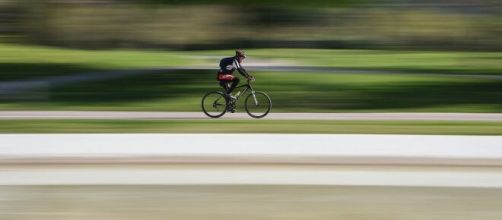 Encuentran el cad&aacute;ver del ciclista desaparecido en Paterna (Pixabay)