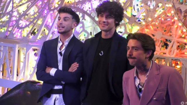 Grande Fratello 2023, Vittorio accusato di bestemmia