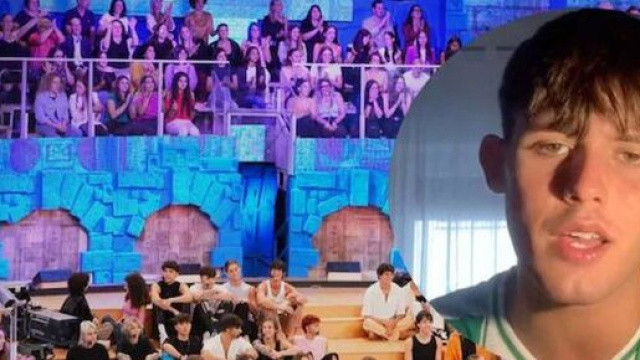 Amici 23, cantante scartato spara a zero sul talent