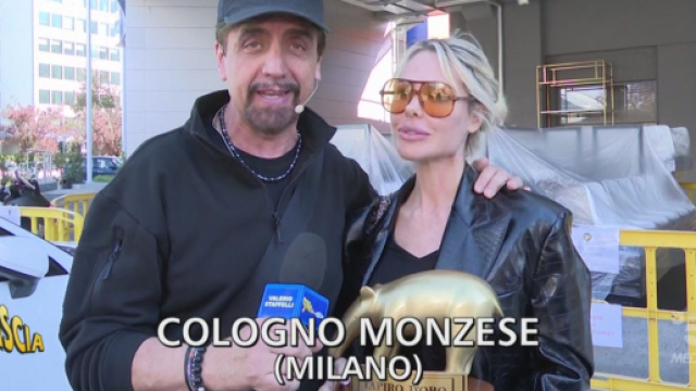 Ilary Blasi dopo il tapiro d'oro: 'Sicuro Valerio che era per me?'.