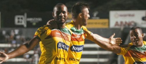 Brusque est&aacute; de volta &agrave; S&eacute;rie B (Reprodu&ccedil;&atilde;o/Facebok/BrusqueFC)