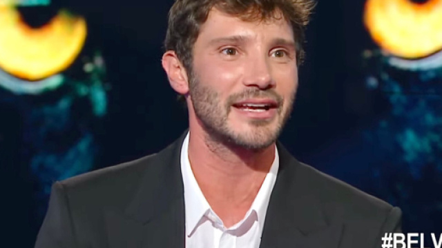 Belve, De Martino sulla fine con Belen: 'Non mi &egrave; mai capitato di avere amanti'.