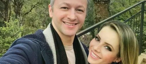 Famosos lamentam t&eacute;rmino de Sandy e Lucas Lima (Reprodu&ccedil;&atilde;o/Instagram/@sandyoficial)