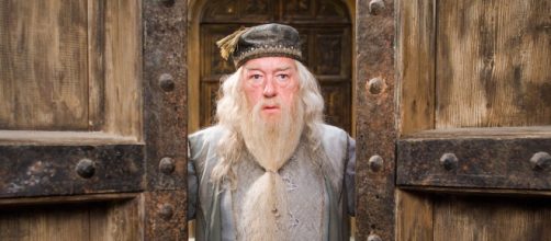 Michael Gambon em cena de 'Harry Potter' (Reprodu&ccedil;&atilde;o/Warner Bros.)