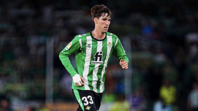 In foto Juan Miranda, giocatore del Betis.