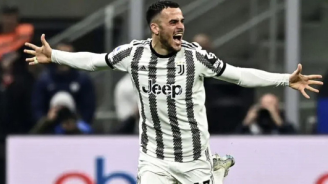 Tottenham interessato a Kostic per sostituire Perisic, la Juventus ci pensa.