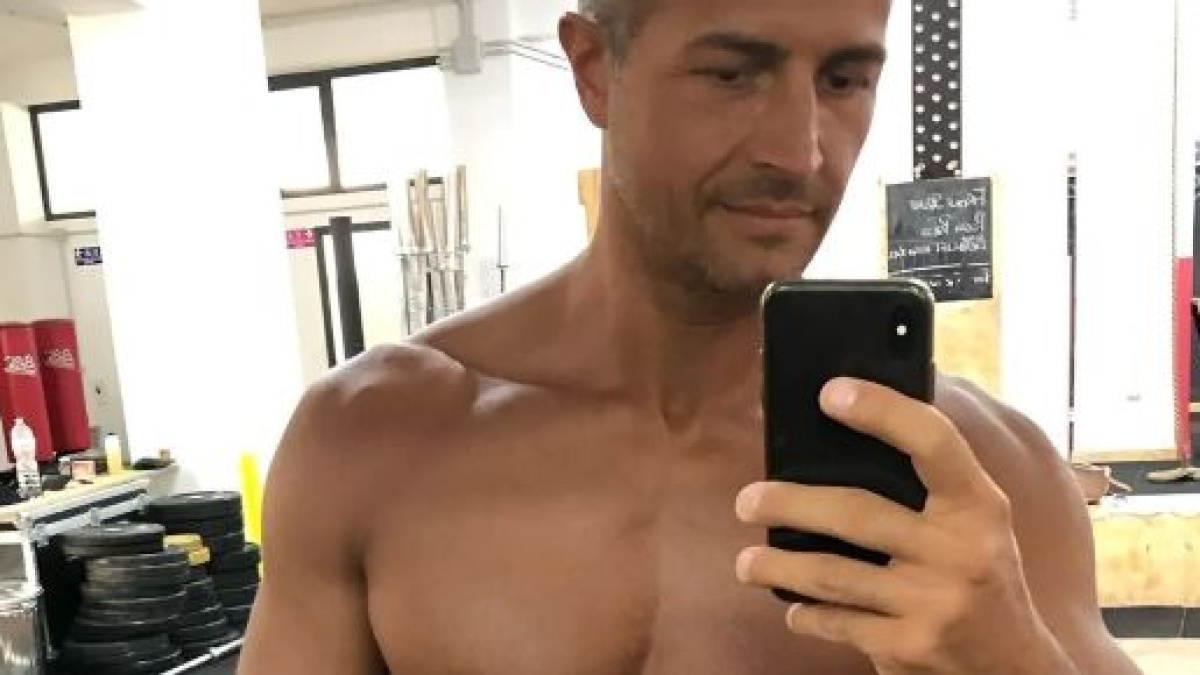 Uomini e donne, Riccardo beccato con la nuova fidanzata dopo l'addio al ...