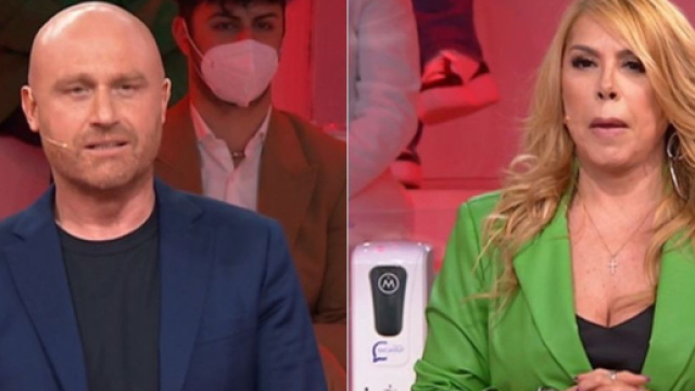 Amici 23, anticipazioni domenica 1 ottobre: Rudy Zerbi punzecchia Anna, Sarah in lacrime.