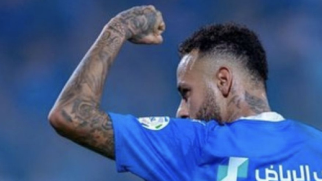 Neymar m&eacute;content d'avoir manqu&eacute; le p&eacute;nalty @neymarjr