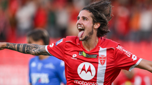 In foto Andrea Colpani, giocatore del Monza.