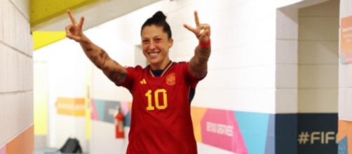 La futbolista denunci&oacute; a Luis Rubiales por el beso que le propin&oacute; en Australia (Twitter, @Jennihermoso)