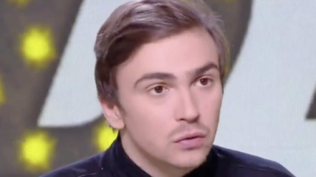 Bertrand Latour attaque Thierry Henry (capture Twitter @lequipedusoir)