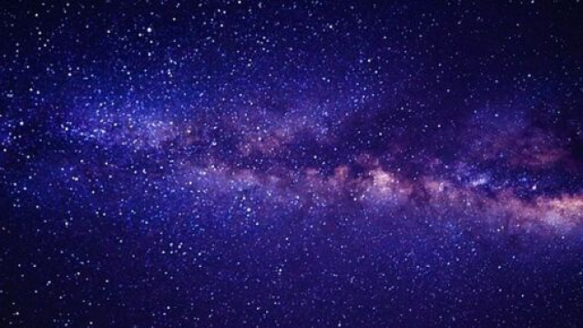 L'oroscopo di ottobre per tutti i segni zodiacali.