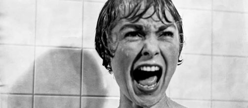 A cena cl&aacute;ssica de "Psicose" (Divulga&ccedil;&atilde;o/Universal Pictures)