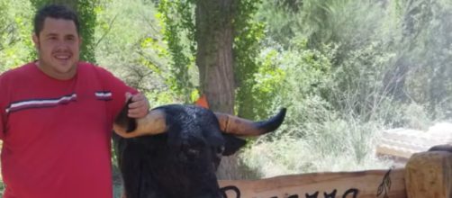 Las banderas del Palacio Provincial lucir&aacute;n a media asta durante dos d&iacute;as (Facebook, Ayuntamiento de Bogarra)