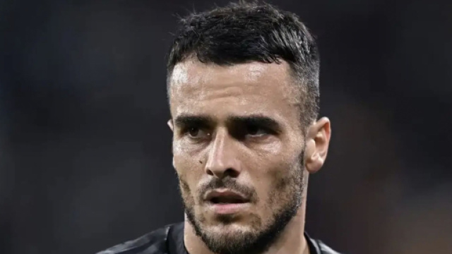 Filip Kostic, centrocampista della Juve.