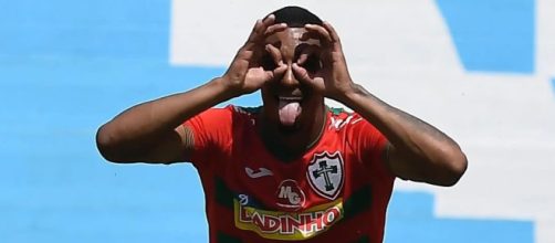 Lusa despachou mais um advers&aacute;rio (Reprodu&ccedil;&atilde;o/Facebook/portuguesaoficial)