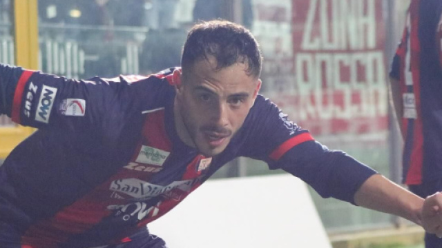 Crotone, 3 punti con la Turris e 2&deg; posto: calabresi col migliore attacco del Girone C.