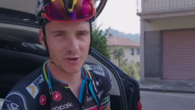 Evenepoel: 'In un grande giro non ci deve essere lo sterrato, Nibali vinse il Tour sul pav&egrave;'