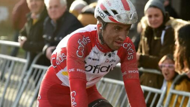 Ciclismo, Piet Allegaert: 'Per il caldo allenamenti sui rulli con pi&ugrave; strati di indumenti'.