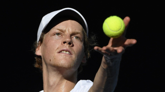 Jannik Sinner giocher&agrave; alle 2 ora italiana contro l'olandese De Jong.