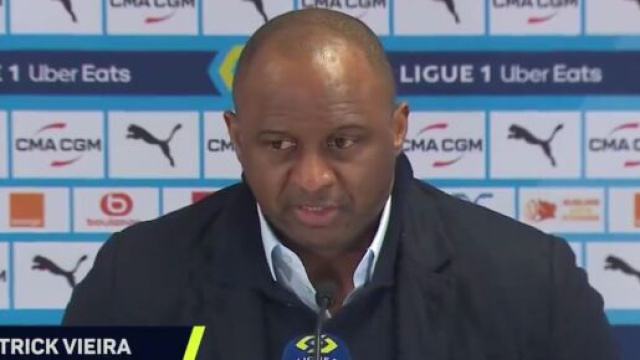 Patrick Vieira entraineur de Strasbourg, insult&eacute; face &agrave; l'OM. (screenshot Twitter @beinsports_FR)