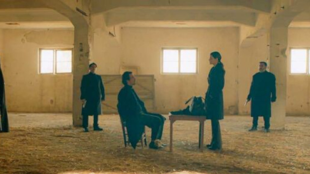 Terra amara - İbrahim &Ccedil;elikkol (Hakan) e Hilal Altınbilek (Zuleyha).