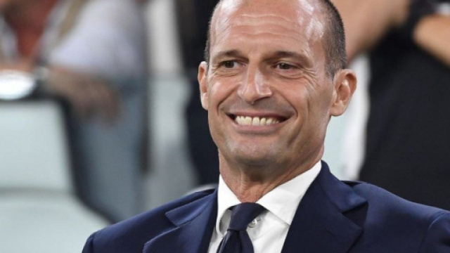 Allegri: 'E' come le guardie con i ladri', Palmeri replica: 'Per vincere le tenta tutte'.