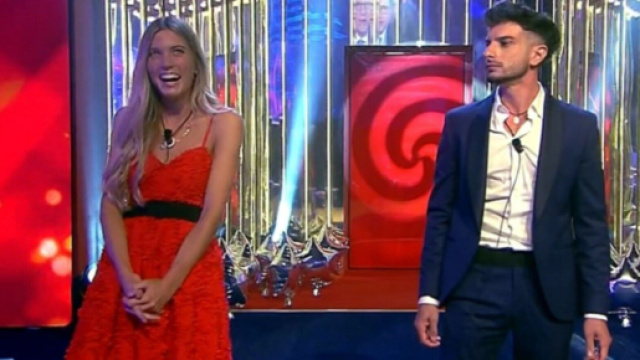 GF, Anita critica Giuseppe Garibaldi: '&Egrave; la persona pi&ugrave; permalosa che conosco'.