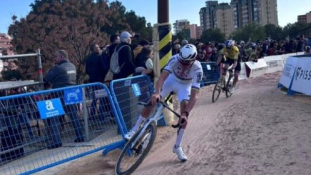 Mathieu Van der Poel: "Nel ciclocross non dovrebbero pi&ugrave; esserci percorsi come Benidorm"