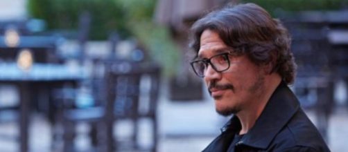 El actor dijo que hab&iacute;a crecido con un 'sentimiento de no merecimiento' (Instagram, @perismencheta)