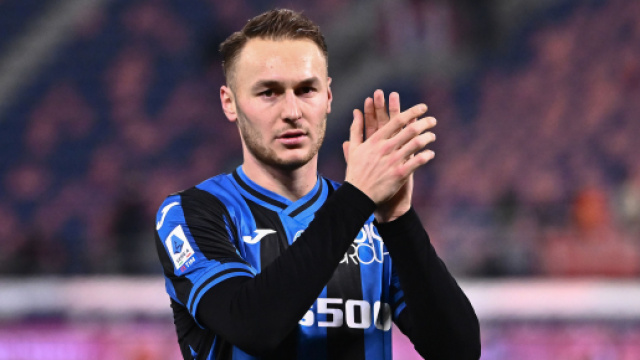 L'Inter pensa a Musso e Holm, la Juve accelera per Koopmeiners per giugno.