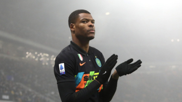 Inter: rinnovo di Dumfries lontano, Bayern Monaco e Manchester Utd seguono la situazione.