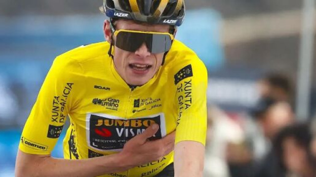 Ciclismo, le corse di febbraio con i canali delle dirette: Vingegaard parte da O Gran Camino