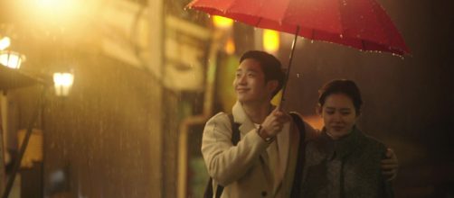 'Something in the Rain' est&aacute; dispon&iacute;vel no cat&aacute;logo da Netflix (Divulga&ccedil;&atilde;o/Netflix)