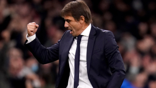 Brambati rivela: 'Conte? Per me qualche speranza in pi&ugrave; di andare alla Juve ce l'ha'