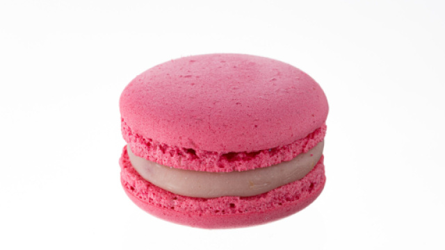 Macarons al lampone una dolce delizia.